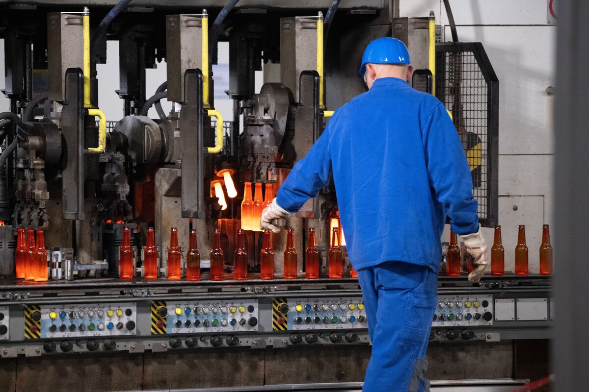 CDS Payout Uncertainty Is Pushing Investors Out of Ardagh Trade