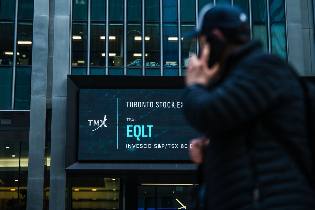 Canadian Stocks Set Record for Records in ‘Jaw-Dropping’ Year